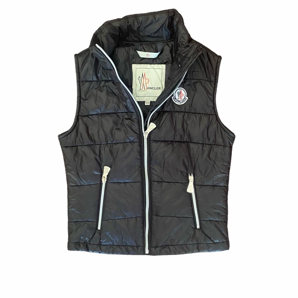 MONCLER
