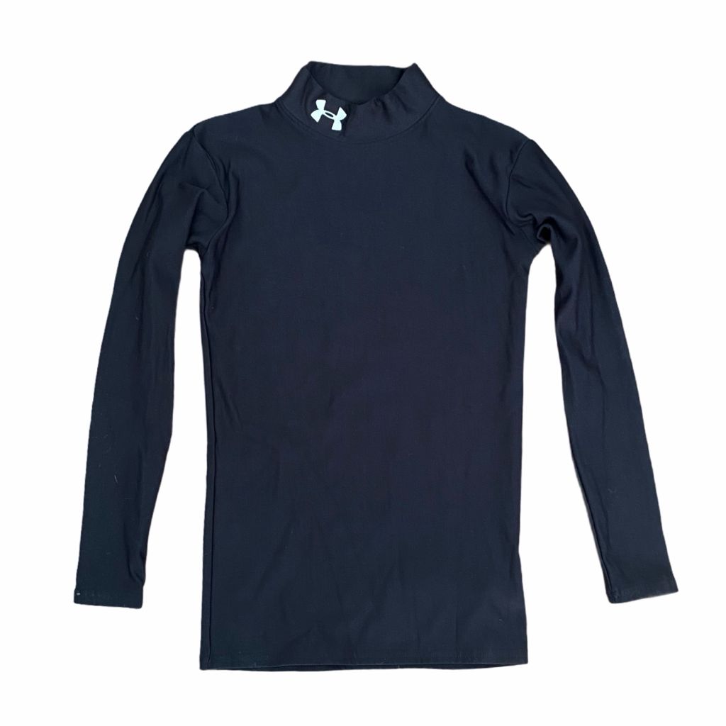 UNDER ARMOUR